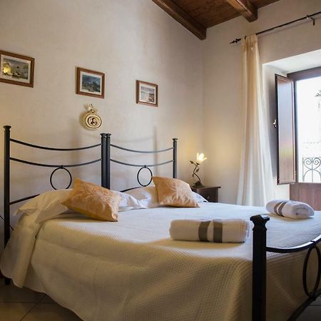 مبيت وإفطار نيكولوسي Casa Al Centro Storico المظهر الخارجي الصورة
